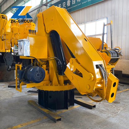 Folding boom crane