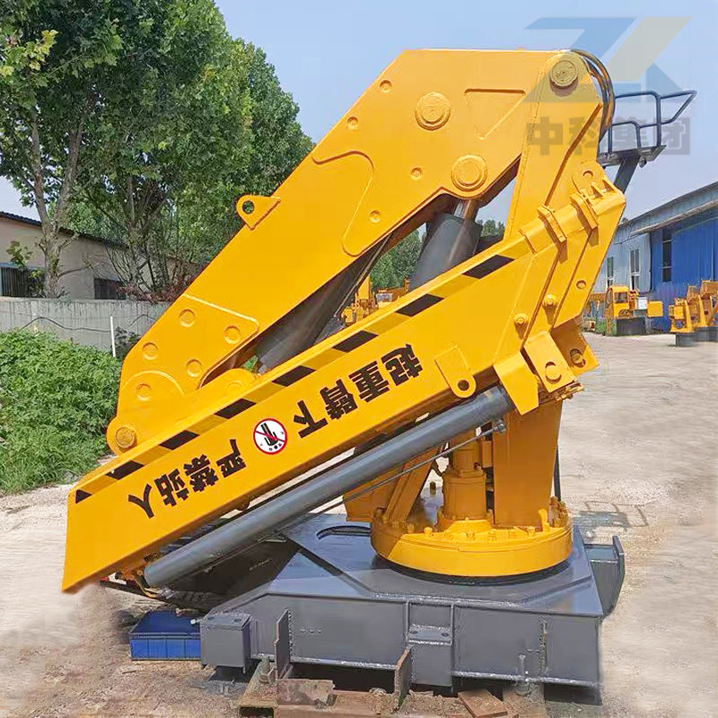 3.2-ton foldable boom crane