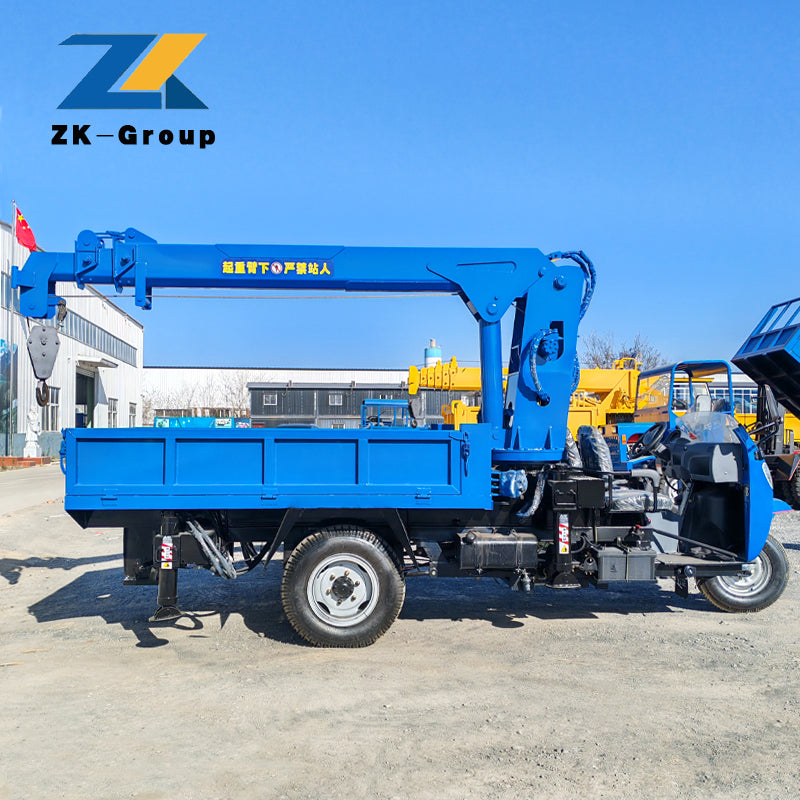 Tricycle equipped with a crane
